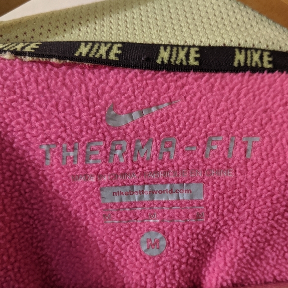 Nike size Medium Thermafit jacket - Picture 7 of 9